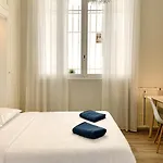 Apartamento Stunning Flat With Sea View & Garden On Promenade Da