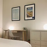 Stunning Flat With Sea View & Garden On Promenade Da