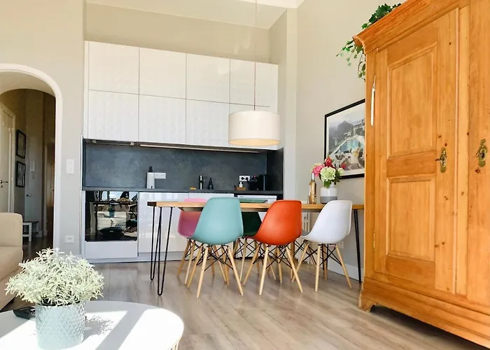 Διαμέρισμα Stunning Flat With Sea View & Garden On Promenade Da *