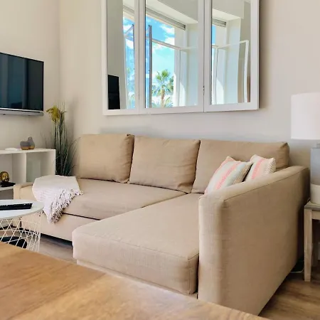 Stunning Flat With Sea View & Garden On Promenade Da Apartamento *